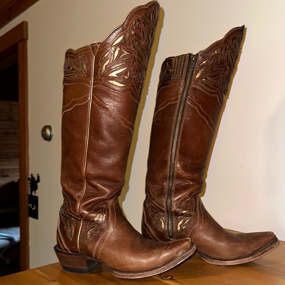 Ariat tall cowboy boots